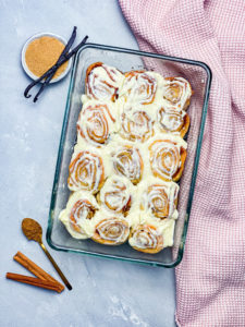 Zimtschnecken mit Frosting